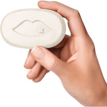 Becky Blossom Твърд шампоан за коса Becky Blossom 70 г (BB-HR006-052BB-070-2428)