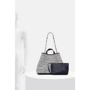 GUESS шопинг чанта дамска от имитация на кожа GIULLY (HWAG96.73290) - answear - 207,30 лв
