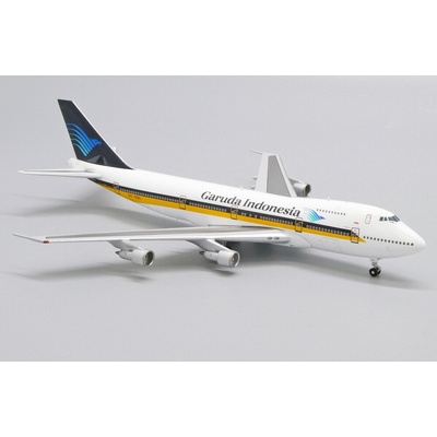 JC Wings B747-212B Garuda Indonesia 1990sSingaporeHybrid Colors 1:400