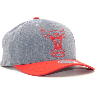 Mitchell & Ness Link Flexfit 110 Chicago Bulls Grey/Red Snapback šedá červená červená