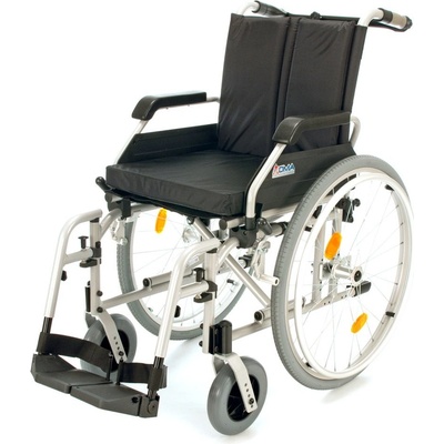 Invalidní vozík odlehčený 348-23 šířka sedu 51 cm