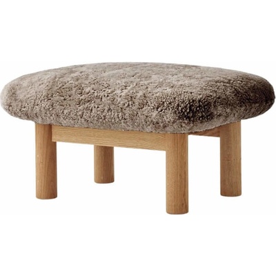 Audo Copenhagen Ottoman Brasilia, Sheepskin sahara/natural oak
