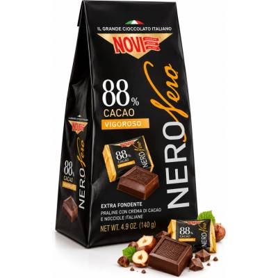 Novi cuadro mini nero čokoládové pralinky z tmavé čokolády 140 g