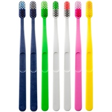 Jordan Clean Smile Zubná kefka zelená medium