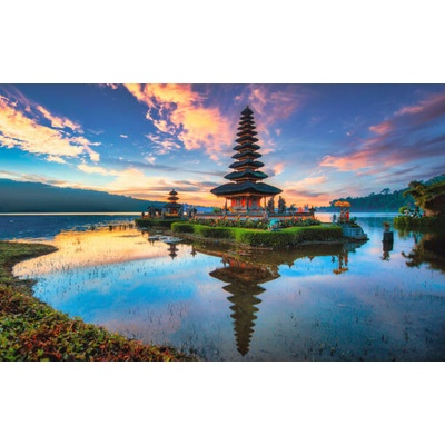 Plakát, Obraz - Pura Ulun Danu Bratan. Hindu temple, TravelCouples, 40 × 26.7 cm