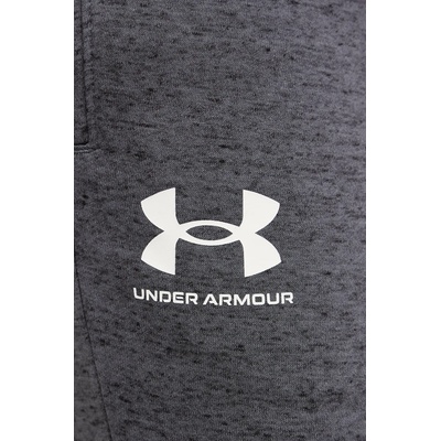 Under Armour Спортен панталон Under Armour в сиво с принт (1380843)