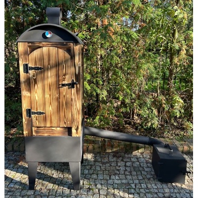 Mala Drevena Udirna (bočním topeništěm, Malé Dřevěné, stavby vaší, udící komory) Mala Drevena Udirna