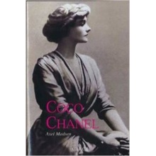 Coco Chanel, historia de una mujer