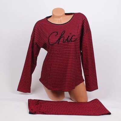 Дамска карирана пижама в червено и черно с надпис