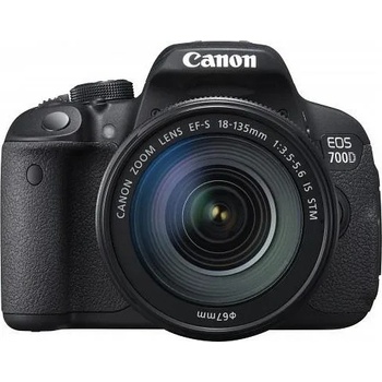 Canon EOS 700D + 18-135mm IS STM + 50mm