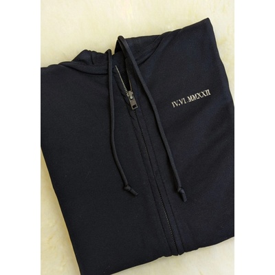 Dámská mikina na zip s datem v římských číslech Černá s béžovou nití – Zbozi.Blesk.cz