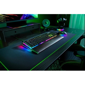 Image 1 of Razer BlackWidow V4 DE (RZ03-04690400-R3G1)