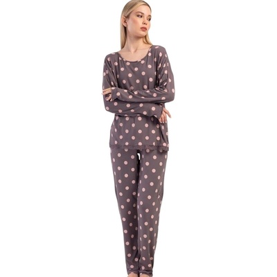Дамска пижама в графитено с точки и дантела