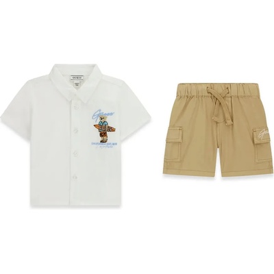 Guess Бяла риза с мече и бежови карго панталони за бебе момче Guess