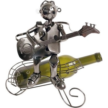 Kovový stojan na víno sedící kytarista