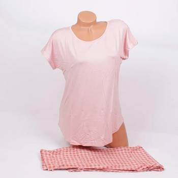 Image 1 of Дамска пижама в розово и каре