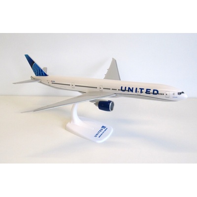 PPC Holland B777-300ER United Airlines 2019s Colors 1:200