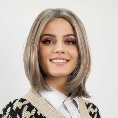Deminas Kvalitná parochňa karamelovo-blond bob