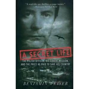 Secret Life (ISBN: 9781586483050)