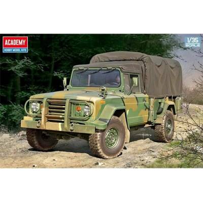 Academy Model Kit military 13551 R.O.K. Army K311A1 1:35