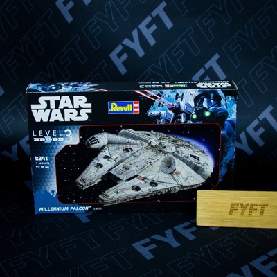 Revell Star Wars: Millennium Falcon Model Kit 1:241