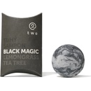 Two Cosmetics tuhý šampon pro posílení a obnovu Black Magic 85 g