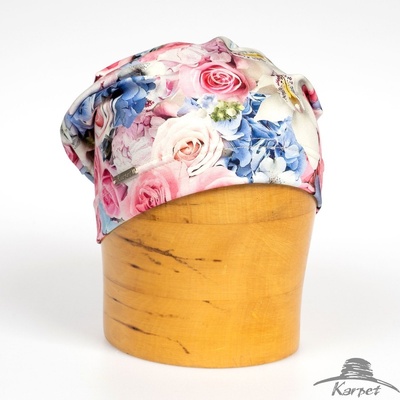 Dámská prodloužená čepice růže hortezie orchideje