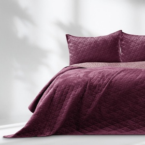 Restilo Тъмнорозово капитонирано покривало за легло 220x240 cm Laila - AmeliaHome (120013048)