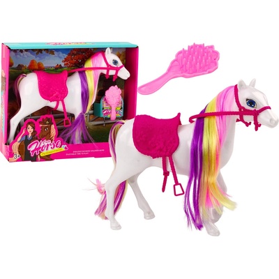 mamido bieleho koňa na česanie so sedlom a stajňou