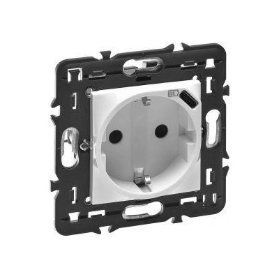 Legrand Контакт ШУКО 2P+E 16A + USB тип C 1.5A 7.5W 2 мод. цвят бял Mosaic - 077271L (077271L)