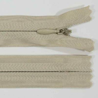Zip skrytý 3mm délka 60cm, barva 307