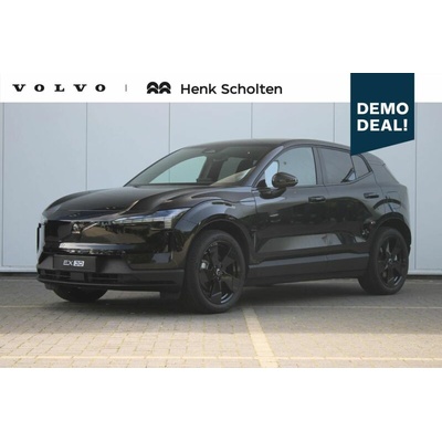Volvo EX30 P5 Long Range Black Edition Ultra 200 kW
