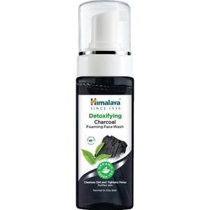 Himalaya Почистваща пяна с активен въглен, 150 ml