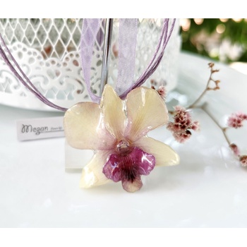 Meganflo Нежна бяла Орхидея