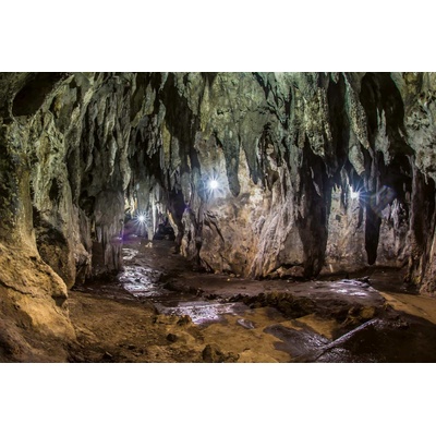 DIMEX ART Флизелинов фототапет осветена пещера 375 x 250 см