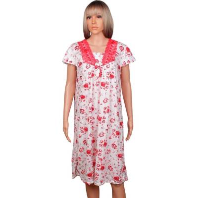 Нощница в бяло с червени цветя, дантела и панделка