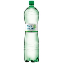 Zlatá studňa jemne sýtená pramenitá voda 6 x 1,5 l