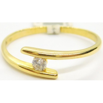 Klenoty Budín Zlatý zásnubní prsten ze žlutého zlata se zirkon em 6810649
