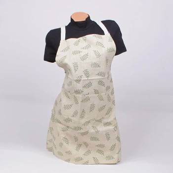 Готварска престилка в бежов цвят с клонки