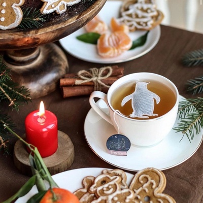 Tea HeritageVánoční čaj Penguin červená barva papír 5 ks