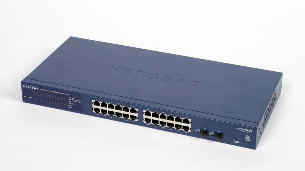 Netgear GS724T