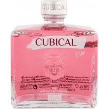 Cubical Kiss 37,5% 0,7 l (čistá fľaša)