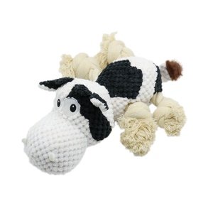 Uniq Pets Plush Dog Toy плюшена крава с въжета и пищялка 27 см