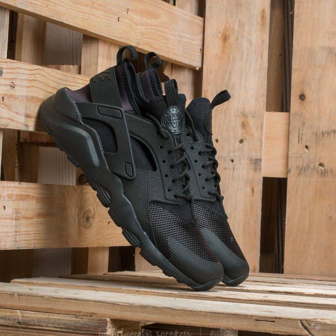 nike huarache run ultra 39