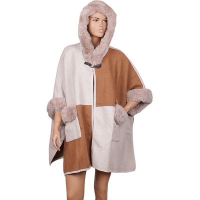 Модно пончо в бежово и кафяво с пух и качулка