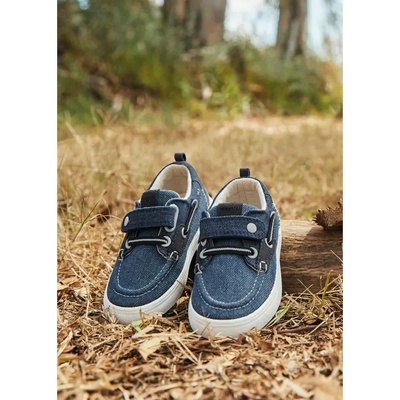 Mayoral Деним мокасини за бебе момче с велкро Mayoral