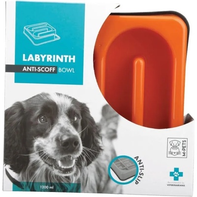 M-Pets Plastic bowl LABYRINTH - пластмасова купа лакомо куче ЛАБИРИНТ