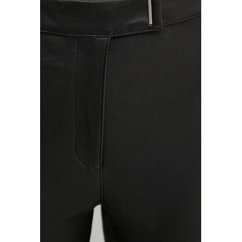 BOSS Кожен панталон boss в черно с кройка по тялото, с висока талия 50541926 (50541926)