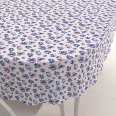 Biante Dekoračný oválny obrus Porto PRT-024 Modré okvetné lístky na bielom 60x100 cm