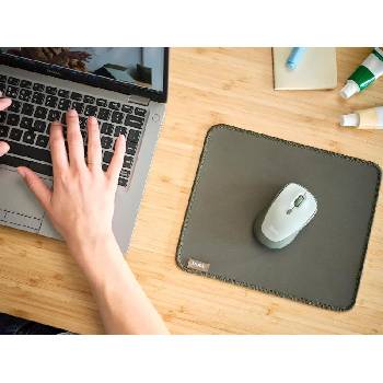 Image 1 of Trust 24745